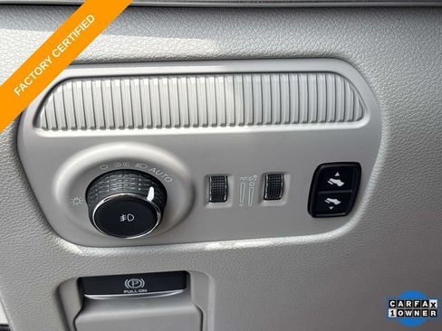 Used 2023 Jeep Grand Wagoneer 4WD image 32