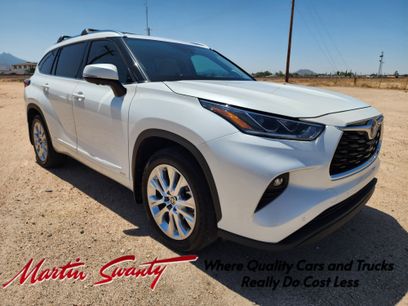 Used 2023 Toyota Highlander Limited