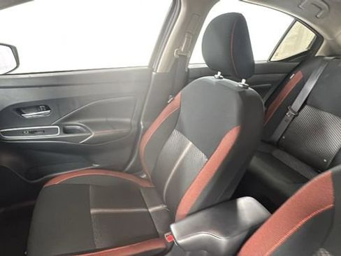 Used 2025 Nissan Versa SR image 13