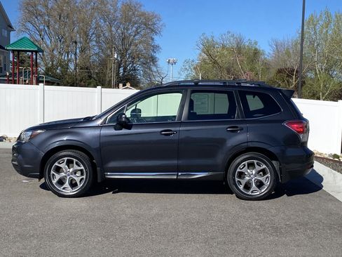 Used 2018 Subaru Forester 2.5i Touring w/ Popular Package #2 image 3