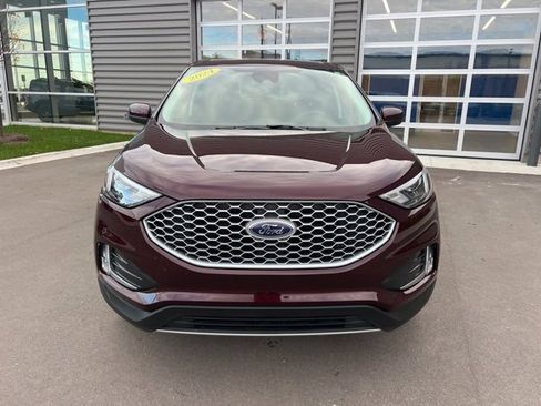 Certified 2024 Ford Edge SEL w/ Convenience Package image 2