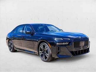 New 2025 BMW 760i xDrive video 3