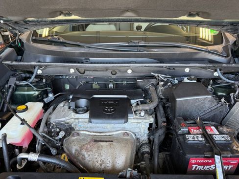 Used 2013 Toyota RAV4 XLE AWD/4WD image 20