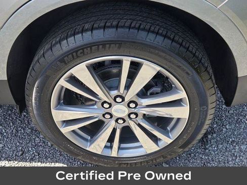 Certified 2025 Cadillac XT5 Premium Luxury FWD image 12