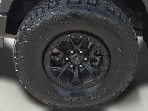 Used 2023 Ford F150 Raptor w/ Raptor 37 Performance Package AWD/4WD image 17
