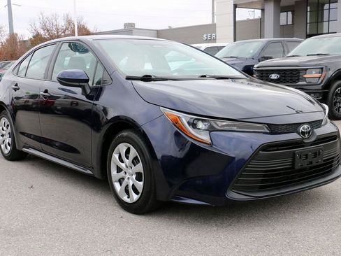 Used 2024 Toyota Corolla LE image 4