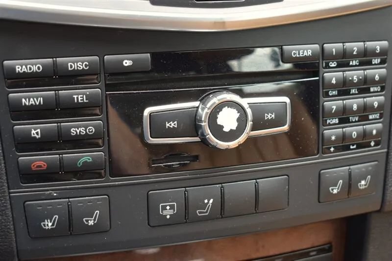 Used 2013 Mercedes-Benz E 350 BlueTEC Sedan image 20