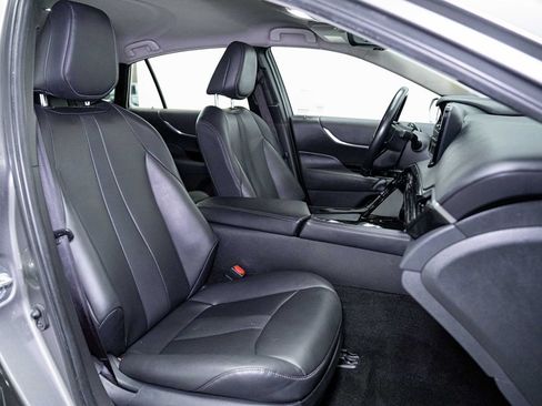 Used 2023 Toyota Mirai w/ Advanced Technology Package RWD image 21
