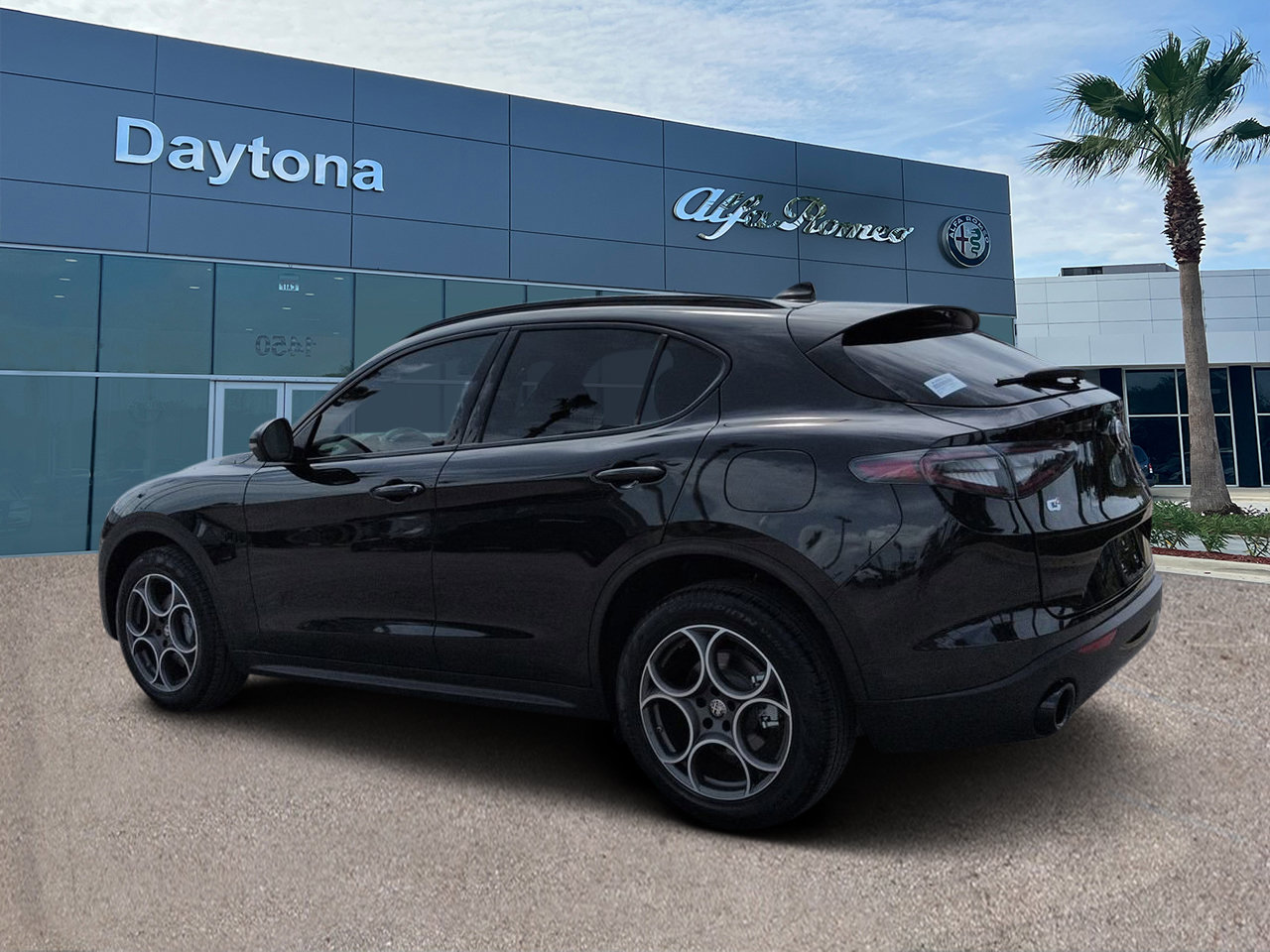 New 2026 Alfa Romeo Stelvio Sprint w/ Convenience Package AWD/4WD image 5