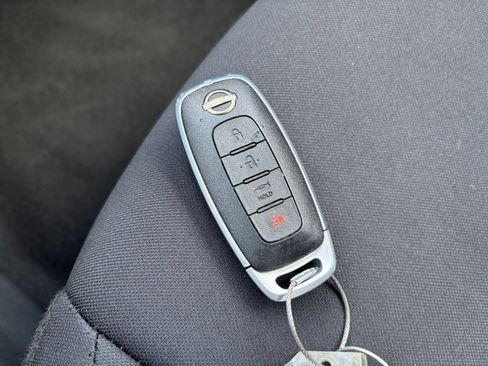 Used 2025 Nissan Sentra S FWD image 20