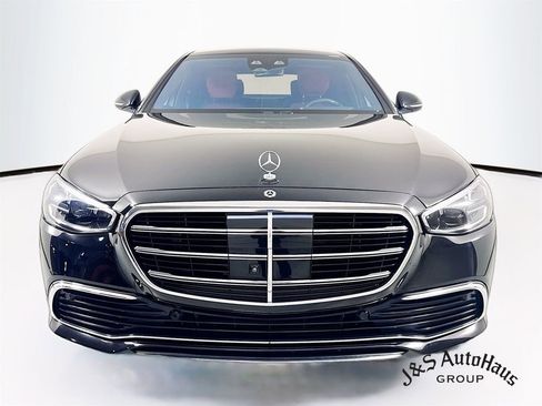 Used 2023 Mercedes-Benz S 580 S 580 image 2