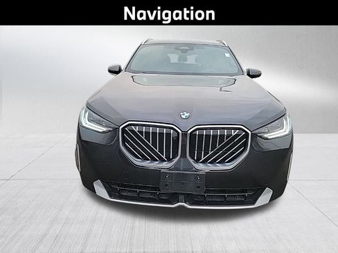 Used 2025 BMW X3 xDrive30i image 3