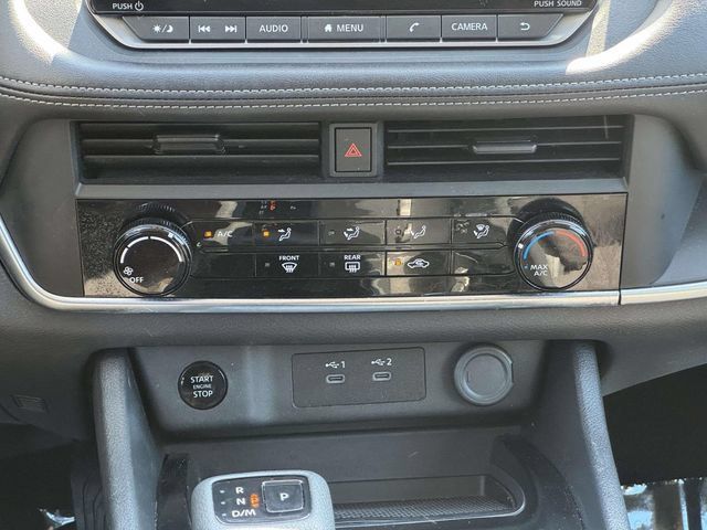 Used 2024 Nissan Rogue S AWD/4WD image 17