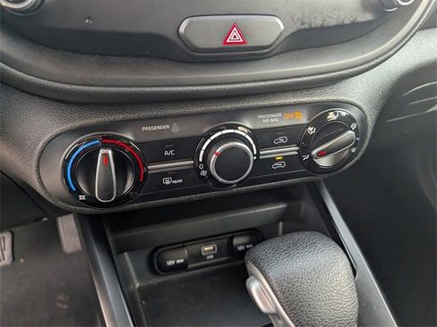 Used 2024 Kia Soul LX w/ Option Group 015 image 12