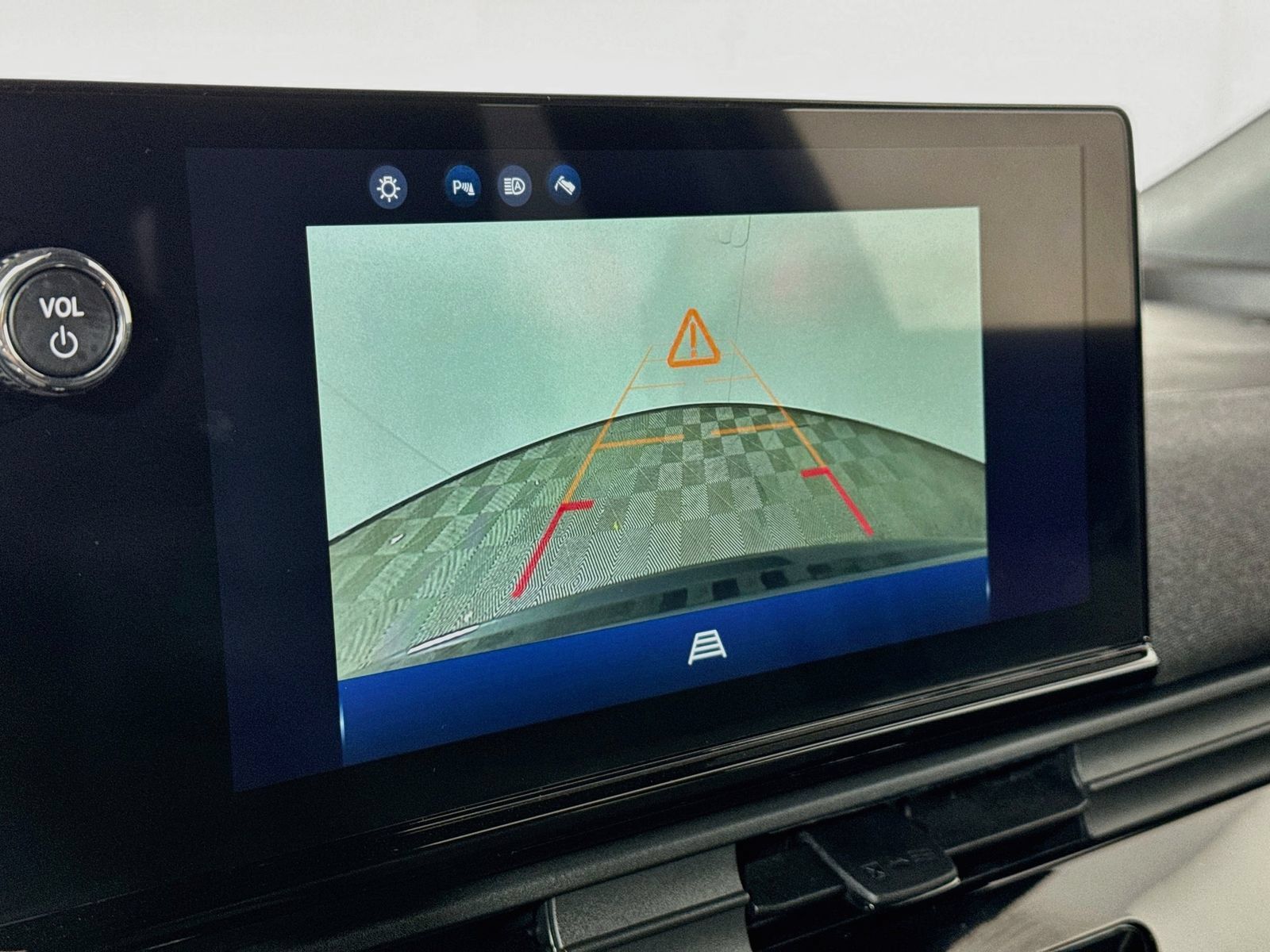 Used 2024 Honda Prologue EX image 14