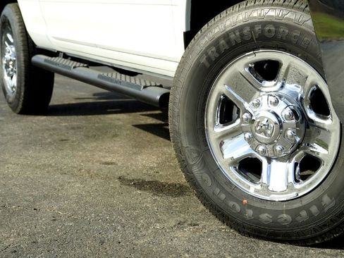 New 2026 RAM 2500 Tradesman AWD/4WD image 4