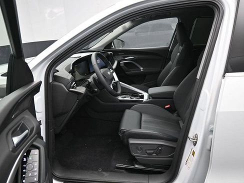 New 2026 Audi Q5 Prestige image 9