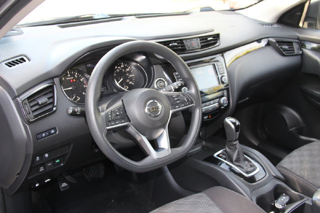 Used 2020 Nissan Rogue Sport SV AWD/4WD image 20