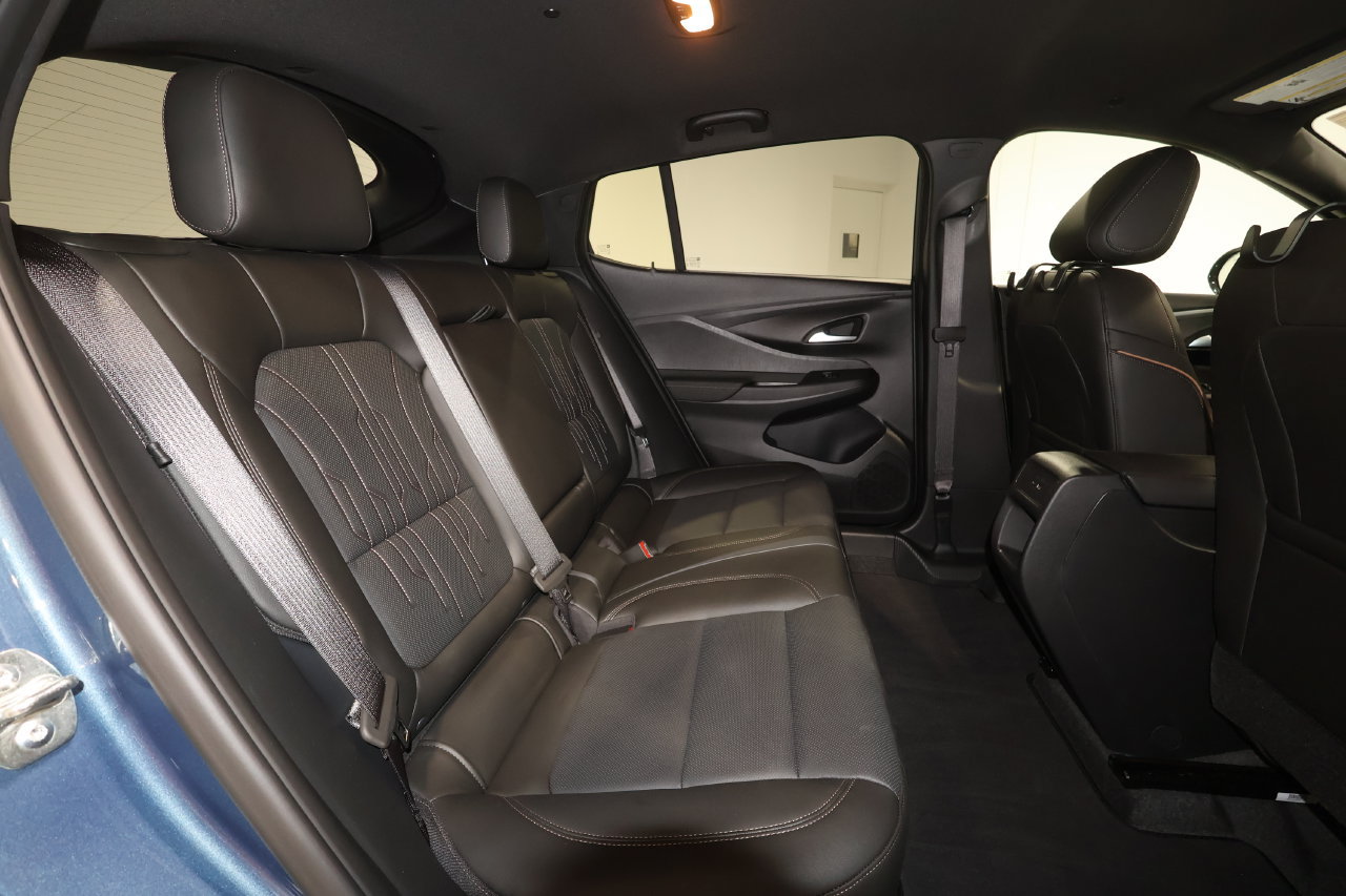 Used 2026 Buick Envista Avenir FWD image 25