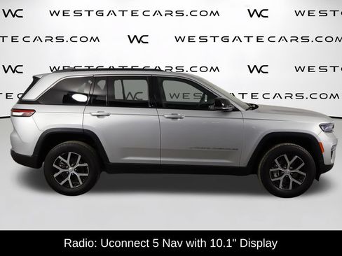 Used 2025 Jeep Grand Cherokee Limited AWD/4WD image 5