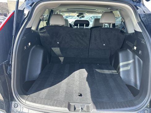 Used 2025 Honda CR-V EX image 11
