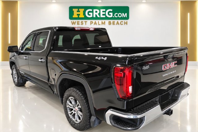 Used 2023 GMC Sierra 1500 SLT AWD/4WD image 2