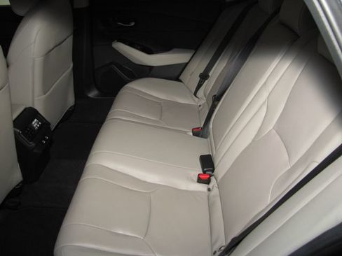 Certified 2025 Honda Accord Touring image 12