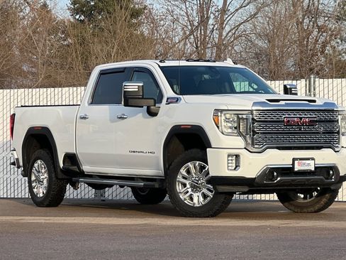 Used 2020 GMC Sierra 2500 Denali w/ Denali Ultimate Package image 2