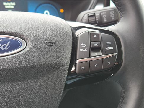 Used 2025 Ford Escape Platinum AWD/4WD image 30