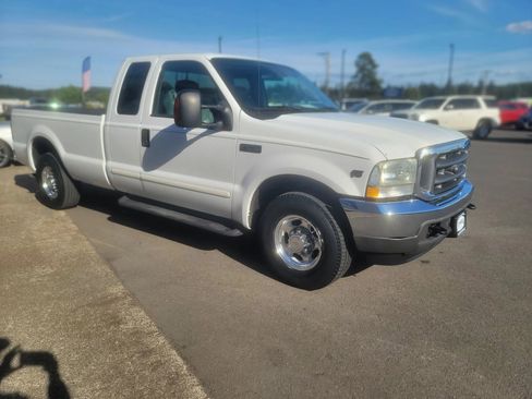 Used 2004 Ford F250 Lariat RWD image 10