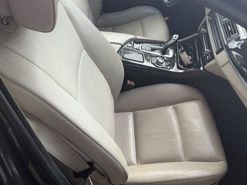 Used 2013 BMW 528i xDrive Sedan image 21