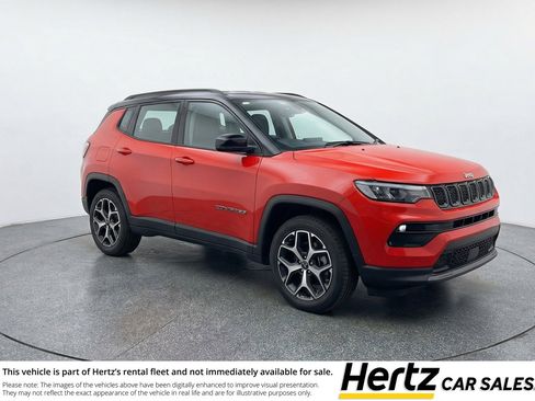 Used 2025 Jeep Compass Limited AWD/4WD image 1