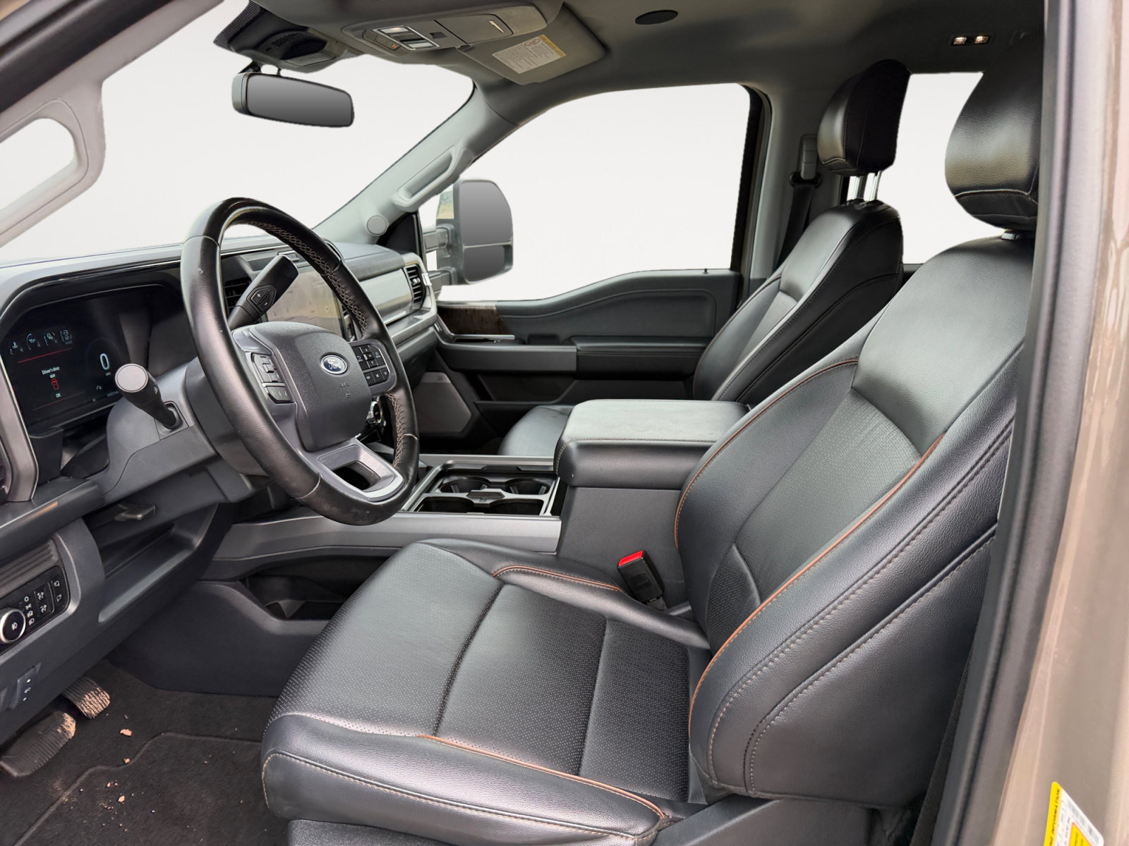 Used 2026 Ford F350 Lariat w/ Lariat Ultimate Package AWD/4WD image 9