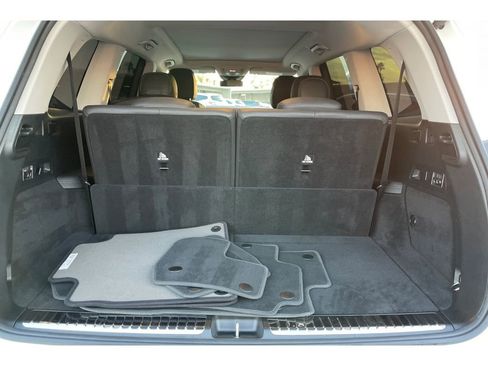 Used 2024 Mercedes-Benz GLS 450 4MATIC w/ AMG Line Exterior image 16