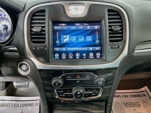 Used 2019 Chrysler 300 Touring w/ Sport Appearance Package RWD image 22
