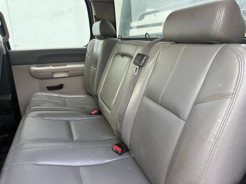 Used 2011 GMC Sierra 3500 W/T w/ Skid Plate Package image 18