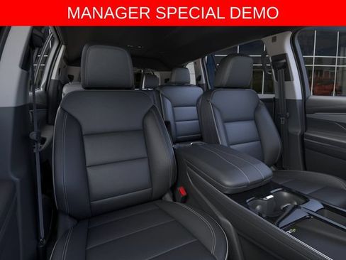 Used 2026 Buick Enclave Preferred w/ Power Package AWD/4WD image 16