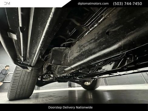 Used 2022 GMC Yukon XL Denali w/ Advanced Technology Package RWD image 46