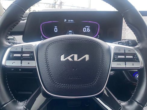 Used 2024 Kia Telluride S w/ S Sunroof Package image 28