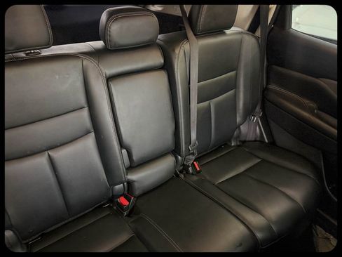 Used 2023 Nissan Murano SV w/ SV Midnight Edition Package FWD image 15