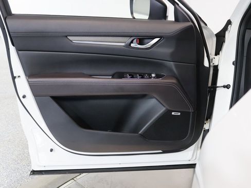 Used 2024 MAZDA CX-5 Signature image 10