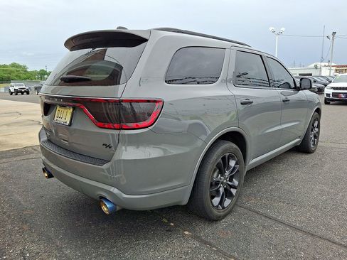 Used 2023 Dodge Durango R/T w/ Hemi Orange Plus Package AWD/4WD image 5