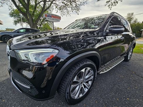 Used 2020 Mercedes-Benz GLE 350 4MATIC image 3