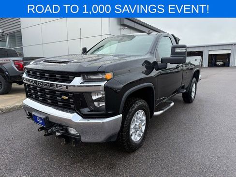 Used 2021 Chevrolet Silverado 3500 LT w/ Convenience Package image 3