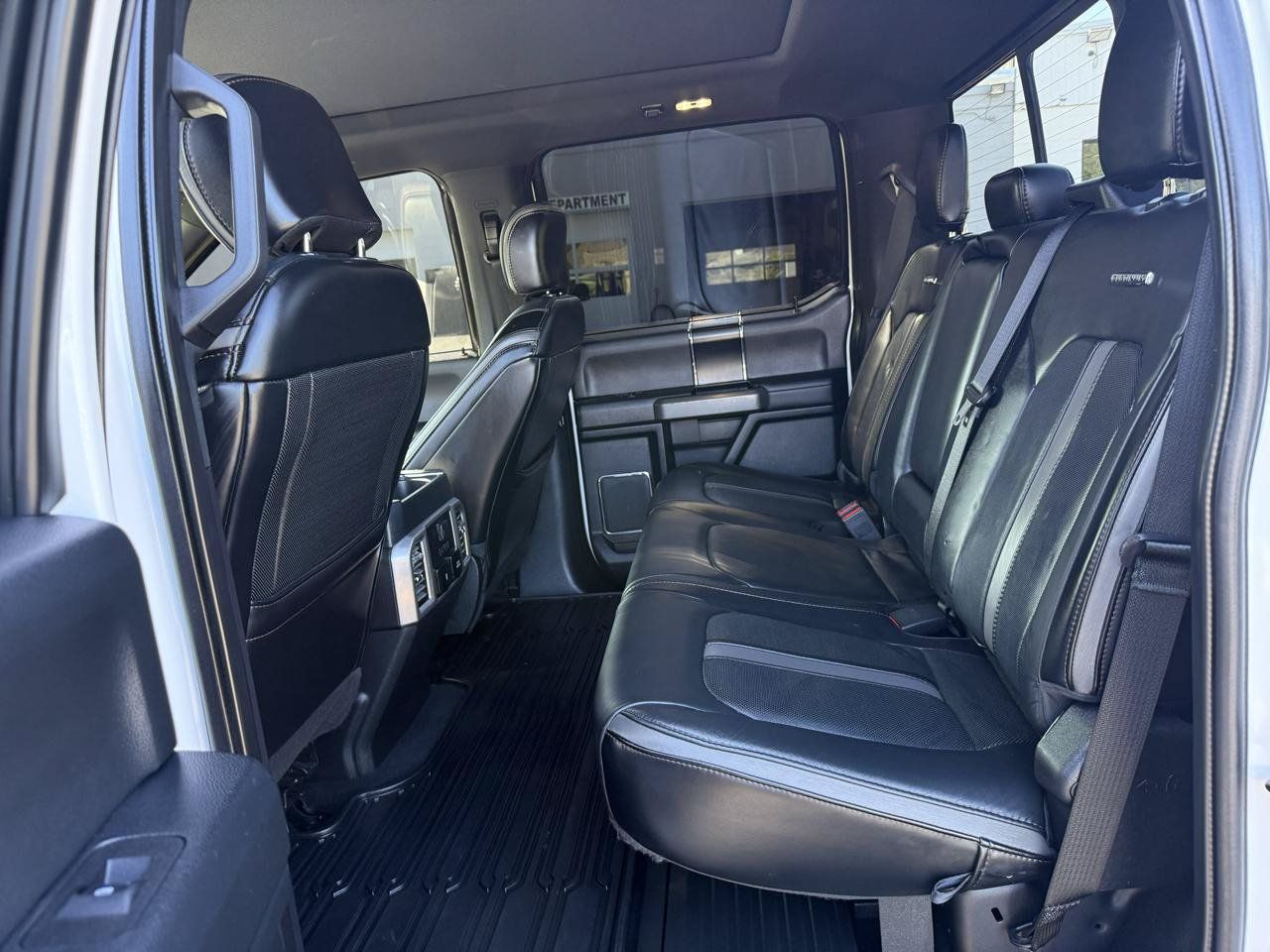 Used 2019 Ford F350 Platinum w/ Platinum Ultimate Package AWD/4WD image 35