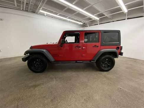 Used 2014 Jeep Wrangler Unlimited Sport w/ Quick Order Package 24S image 3