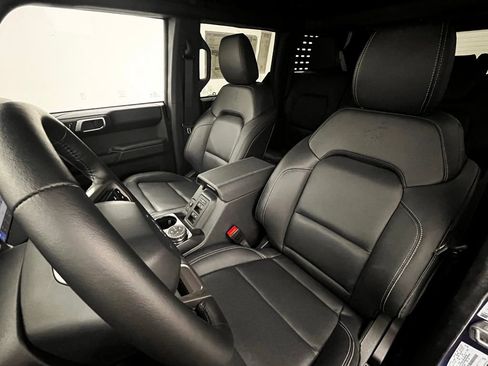 New 2025 Ford Bronco Badlands AWD/4WD image 28
