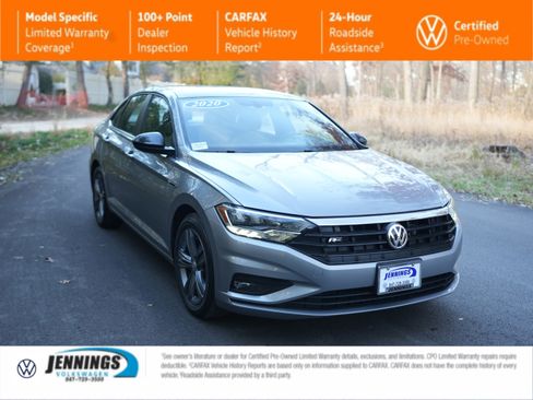 Used 2020 Volkswagen Jetta R-Line image 1