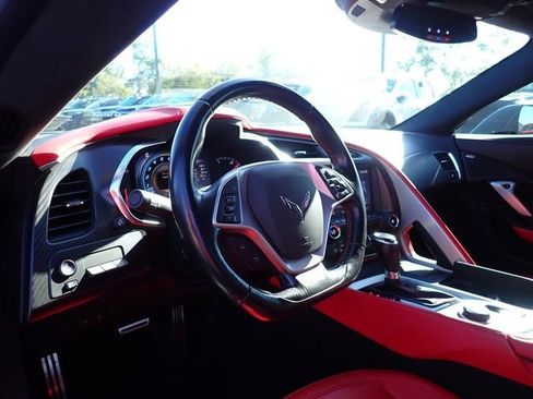 Used 2015 Chevrolet Corvette Z06 w/ 3LZ Preferred Equipment Group image 15