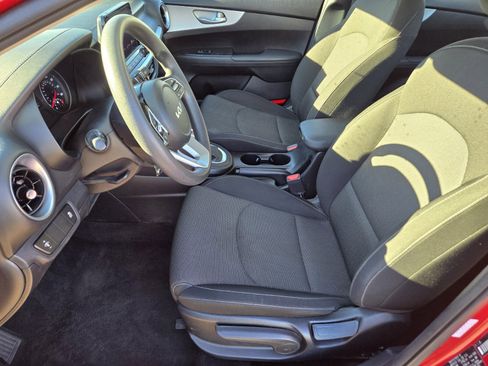 Certified 2024 Kia Forte LXS image 11